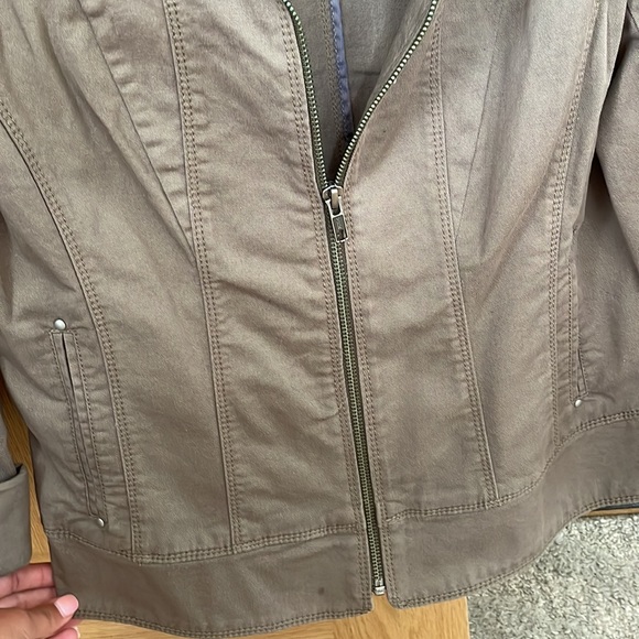 Express Tan Zippered Jacket - Picture 3 of 6